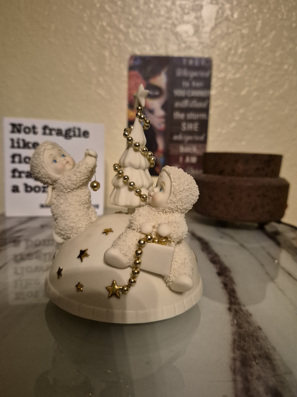Snowbabies "Trimming The Tree" Music Box - Picture 2 of 4